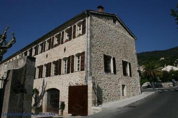 Bed and Breakfast La Magnanerie De Seillans