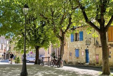 צימר Le Colombier De Cyrano Et Roxane