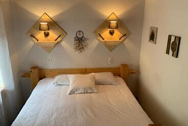 צימר Relais Mont Jura Adults Only