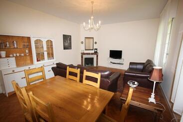 Bed and Breakfast The Retreat @ Le Grand Bois