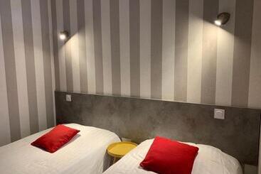 ホテル Du Centre   Restaurant Le P Tit Gourmet