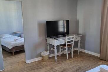 فندق Hôtel Restaurant Le Blueberry