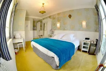 Bed and Breakfast Logis Hôtel & Restaurant Chateau De La Marjolaine