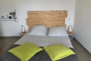 تختخواب و صبحانه Hôtel U Passa Tempu