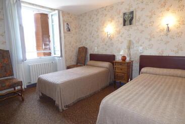 ホテル Hôtel Du Lion D'or