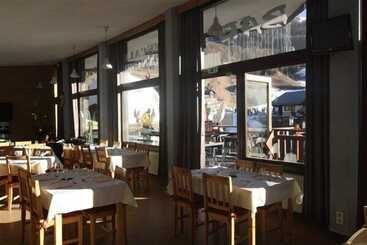 Hotel Hôtel L Escale Blanche