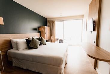 هتل Hôtel Les Corallines – Thalasso & Spa