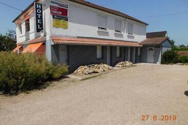 酒店 Le Bel Air   Decize