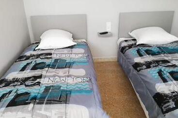 Hotell Le Bel Air   Decize