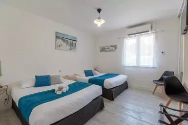 Hotel Le Heron Cendre