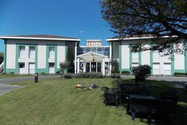 호텔 Logis Hôtel Du Delta