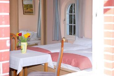 Отель Haus Waldheim