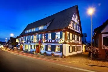Hotel Und Restaurant Adler