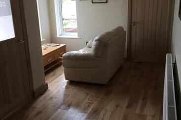 تختخواب و صبحانه Bryn Derwen