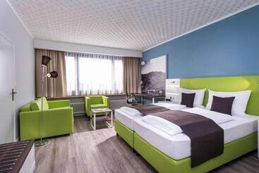 هتل Ibis Styles Offenburg City