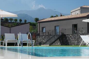 ホテル Kepos Etna Relais & Exclusive Spa