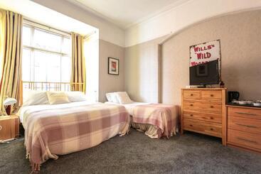 Bed and Breakfast Baytree Lodge