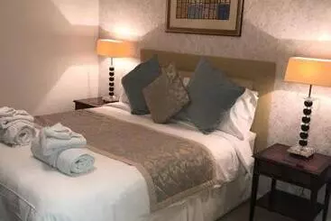 Aamiaismajoitus (B&B) Cameron House