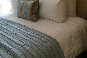 ベッドアンドブレックファースト The Queen