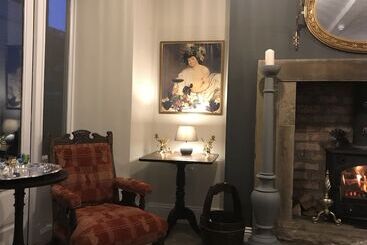 Aamiaismajoitus (B&B) 17 Burgate