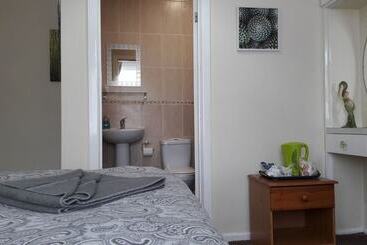 Bed and Breakfast Kirk Lea