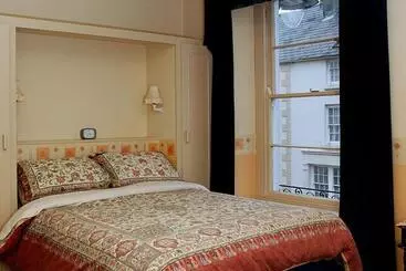 Riverside B&b