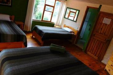 Herberge La Casa Verde Eco Guest House