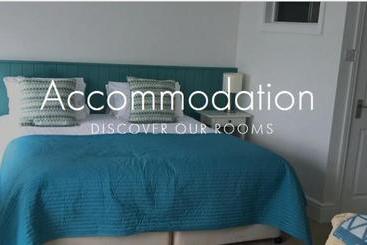 Bed and Breakfast Seabreeze Restaurant With Rooms