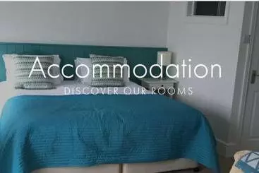 Aamiaismajoitus (B&B) Seabreeze Restaurant With Rooms