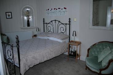 Bed and Breakfast The Minadab Cottage