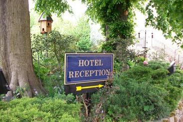 Hotell Santo S Higham Farm