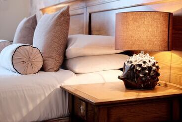 Hotel The Coach House Inn