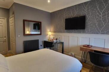 ホテル White Horse Inn & Restaurant