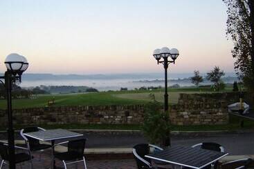 Motel Midgley Lodge & Golf Course