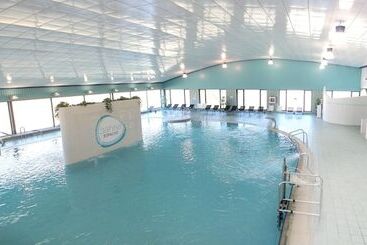 فندق Balneario De Ariño