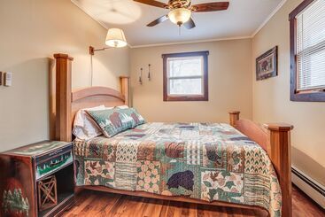 بيت ريفى Hayward Home W/ Private Deck, Fire Pit & Kayak!