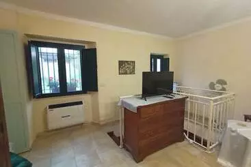 Residenssi Stunning 3 Bed House In Gallinaro, Aircon And Pool