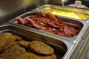 Отель Cedar Creek Lodge & Conference Center