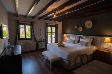 هتل El Nido De Alaro Turismo De Interior