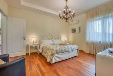 Hotel Villa De Santis