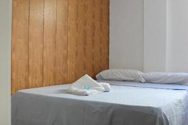 호텔 Hostal Amantes De Teruel