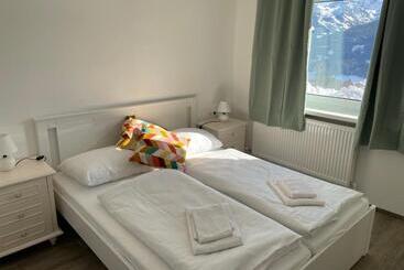 Otel Mountain Hostel