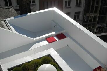 فندق The Red Spot