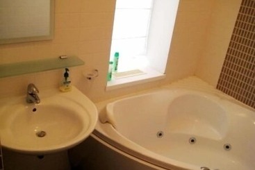 هتل Uavoyage Khreschatyk Apartments