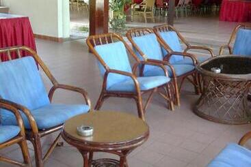 בית מלון כפרי Pangkor Bay View Beach Resort