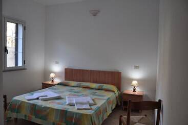 Rosy Hotel Residence