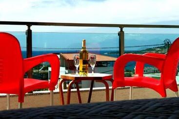 ベッドアンドブレックファースト Albania Dream Holidays Apartment Ksamil