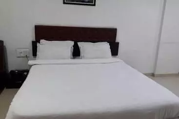 ホテル Anand Inn