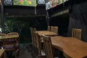 Hotelli Radjes Bungalow Nusa Penida