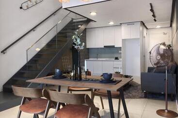 מלון דירות Mlh Designer Duplex Suite @ Ekocheras